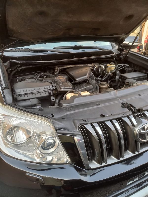 Thumbnail 7 of 2012 Toyota Land Cruiser Prado TX-L
